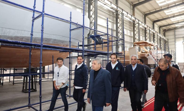 الفريق أسامة ربيع: "الفترة المُقبلة ستشهد زيادة الطاقة الإنتاجية من صناعة الوحدات البحرية