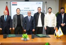 رئيس اقتصادية قناة السويس يوقع عقد شركة “أوروجلو مودا تكستايل” التركية
