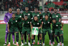 أزمة تهدد المنتخب النيجيري بعدم خوض مواجهة الجزائر في ربع نهائي كأس إفريقيا