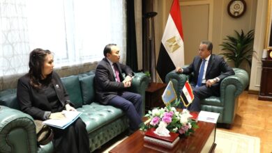 وزير الصحة يستقبل سفير كازاخستان لبحث التعاون الصحي وتكنولوجيا تصنيع الأدوية