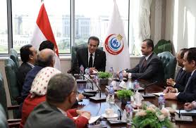 الدكتور خالد عبدالغفار يجتمع بقيادات «الصحة» في أول يوم عمل بعد تجديد الثقة الرئاسية