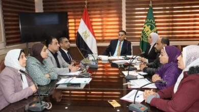 محافظ القليوبية يعقد اجتماع بمسؤولي ملفات التقنين والمتغيرات المكانية والتصالح