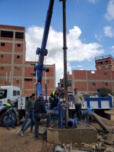 تركيب طلمبة مياه إضافية بمحطة ميت عاصم لتحسين الخدمة بقرية مجول بالقليوبية