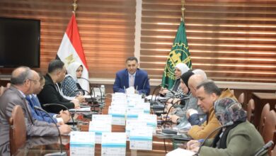 محافظ القليوبية يعقد اجتماعه الأول برؤساء المدن لتطوير الخدمات المقدمة للمواطنين
