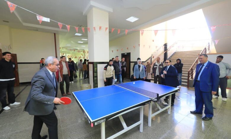 رئيس جامعة كفر الشيخ يفتتح مهرجان الأنشطة الطلابية الرمضانية بالجامعة  الأهلية