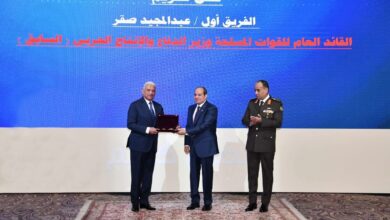 الرئيس عبد الفتاح السيسي يشهد حفل تكريم الفريق أول عبد المجيد صقر وزير الدفاع السابق