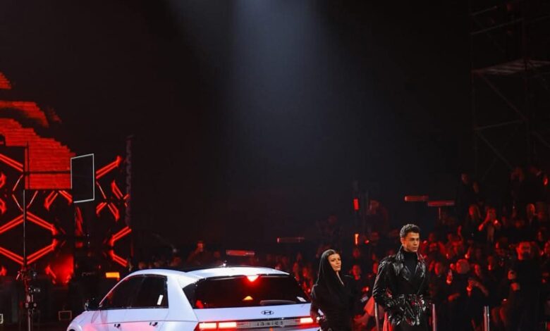 هيونداي تكشف عن IONIQ 9 الجديدة كليًا… وتحول سقارة إلى منصة عالمية لتجربة "The Living Pixels"