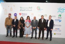 وزير العمل يشارك في تجهيز مساعدات رمضانية للأسر الأولى بالرعاية