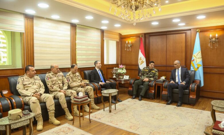 محافظ كفرالشيخ يستقبل قائد المنطقة الشمالية العسكرية