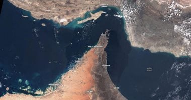 قائد الحرس الثوري يعلن إغلاق مضيق هرمز