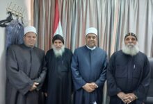 وكيل وزارة الأوقاف ببني سويف يستقبل وفدًا من القساوسة لتبادل التهاني بقرب عيد الفطر