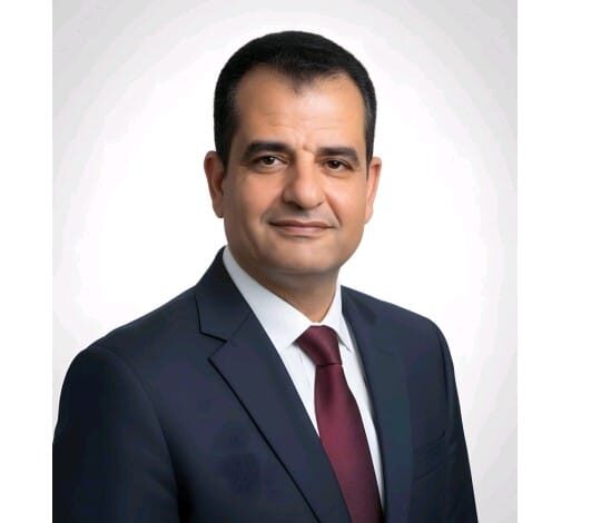 الاعلامي محمود عمر هاشم:توجيهات الرئيس السيسي في عيد العمال غدا الجمعه 4 عصرآ على راديو الدلتا