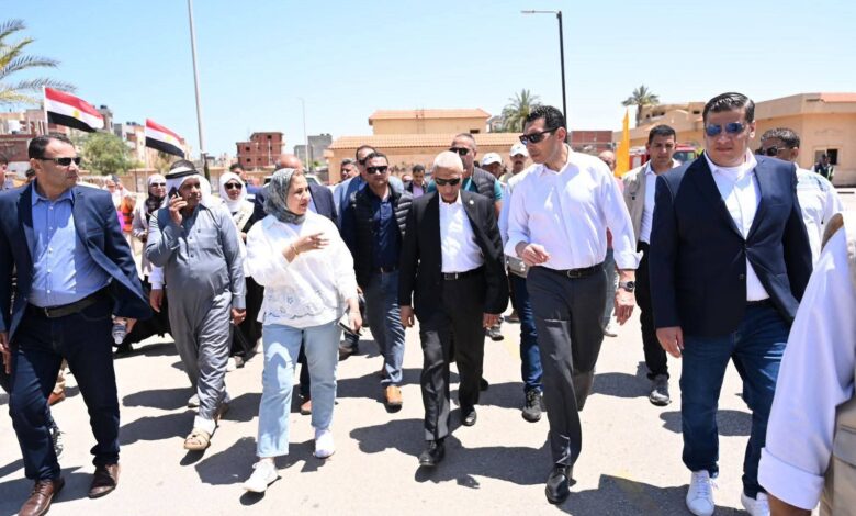 وزير الشباب والرياضة ومحافظ شمال سيناء يتابعان فعاليات المدينة الشبابية بالعريش