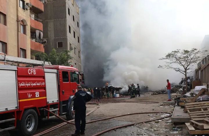 السيطرة على حريق مخزن خردة بالعباسية دون خسائر بشرية