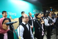 عرض فني غنائي مبهر لذوي القدرات الخاصة يُسعد جمهور الركاب بمحطة مترو جمال عبد الناصر