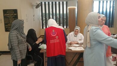 فرق طبية تجوب المصالح الحكومية والمدن والمراكز بكفر الشيخ
