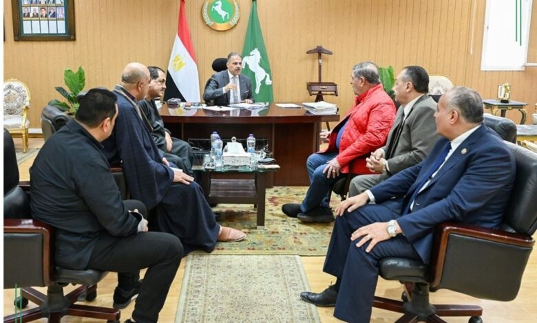 محافظ الشرقية يعقد لقاءً بأعضاء مجلسي النواب والشيوخ