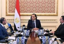 مدبولي يوجه بالإسراع في الانتهاء من مشروعات القوانين الخاصة بتنظيم سوق المال المصرية