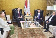 وزير النقل يستقبل السفير الاسباني لبحث تدعيم التعاون بين الجانبين في قطاعات النقل المختلفة