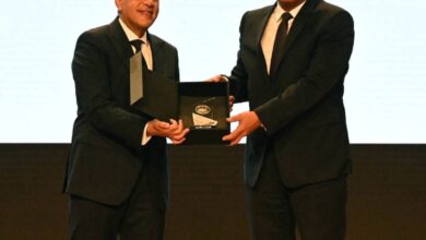رئيس الوزراء يكرم محافظ كفرالشيخ خلال احتفالية إطلاق «مبادرة المليون رخصة دولية»