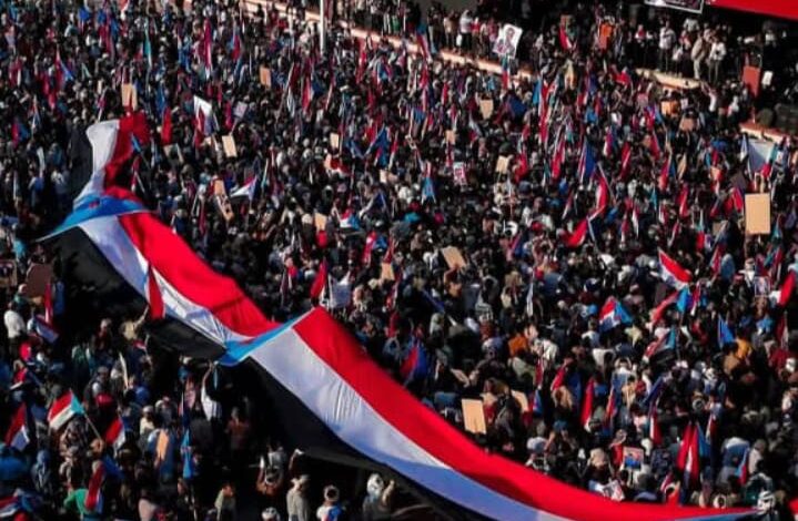 فعالية مليونية بعدن بمناسبة الذكرى الـ9 للتفويض الشعبي للرئيس الزُبيدي