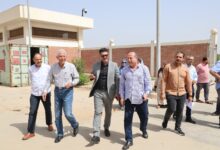 مستشار رئيس مجلس الوزراء للمشروعات القومية يتفقد محطة معالجة الصرف الصحي ببلتان بالقليوبية