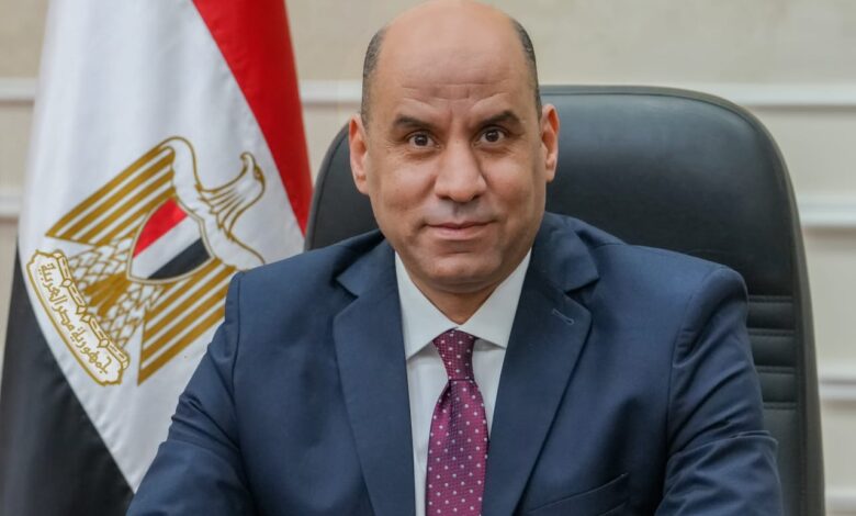 وزارة العمل تطلق قناة رقمية للرد على استفسارات المواطنين عبر واتساب