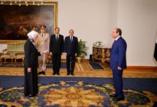 رئيس النيابة الإدارية تؤدي اليمين القانونية أمام الرئيس السيسي