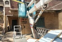 إزالة ٥٠٤ إعلان وتوفيق أوضاع ١٨١٨ بميادين محافظة الشرقية