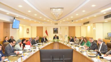 وزير التموين  يترأس اجتماع الجمعية العامة للشركة القابضة للصناعات الغذائية