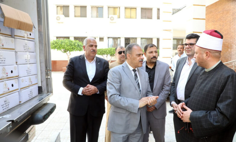 محافظ الشرقية يشهد إستلام ٢ طن لحوم من صكوك الاضاحي لتوزيعها