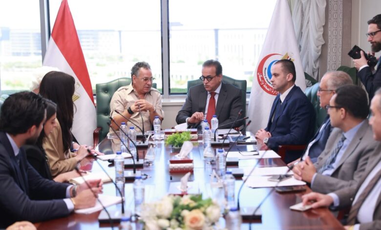 وزير الصحة يبحث مع مجموعة «سان دوناتو» الإيطالية معدلات تنفيذ مستشفى هليوبوليس الجديد