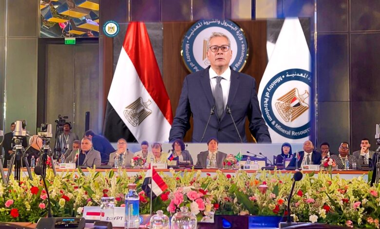 وزير البترول والثروة المعدنية يشارك في اجتماع وزراء الطاقة بدول البريكس