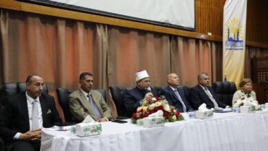 محافظ القاهرة يشهد افتتاح البرنامج التدريبي لتأهيل ٢٢٠ من الكوادر لشغل الوظائف القيادية بالديوان العام والاحياء