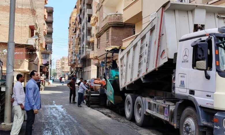محافظ كفرالشيخ:تطوير شبكة الطرق والشوارع لتحسين الحركة المرورية والارتقاء بالمظهر الحضاري