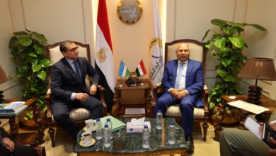وزير النقل يبحث مع سفير جمهورية أوزبكستان تعزيز التعاون المشترك في مجالات النقل واللوجستيات