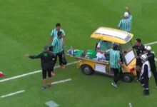 أغرب الحوادث الكروية هذا الموسم : العربة الطبية تدهس لاعبا خلال مباراة كرة قدم