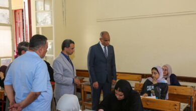 محافظ كفرالشيخ يتفقد امتحانات الشهادة الإعدادية بعدد من اللجان