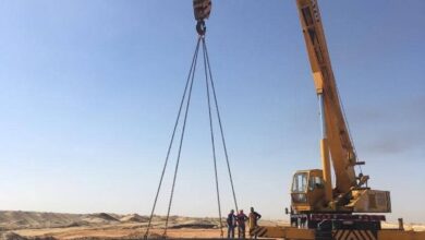 وزيرة الإسكان تتابع موقف تنفيذ المرافق والطرق لقطع أراضٍ سكنية بمساحة 1800 فدان