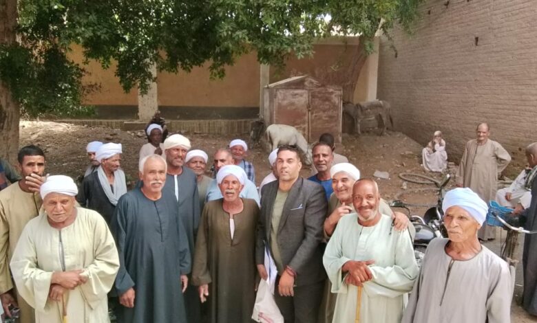 "الزراعة" صرف أكثر من مليون شيكارة لمزارعي المحاصيل الصيفية حتى الآن