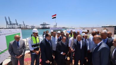 وزير النقل يتفقد مشروعات ميناءي الإسكندرية والدخيلة الجاري تنفيذها في إطار خطة إنشاء ميناء الإسكندرية الكبير