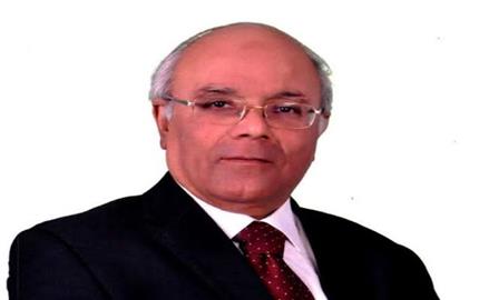النائب محمد عطية الفيومي: طرح شركات بترولية يرفع الإفصاح ويجذب الاستثمارات