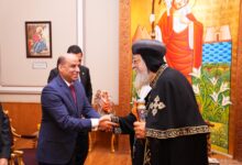 ووزير العمل يؤكدعلى اسم مصر نلتقي..الكلمةُ التي قالها البابا تواضروس واختصرت المشهد كاملًا