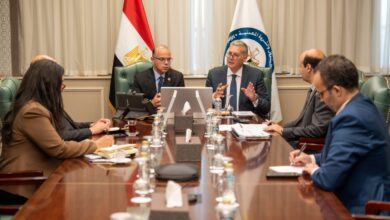 جنة مشتركة بين "البترول " و"الاستثمار" لتعزيز فرص تمويل مشروعات قطاع البترول
