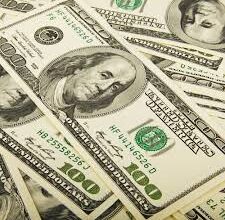 تراجع سعر الدولار مقابل الجنيه المصري بأكثر من 66 قرشا