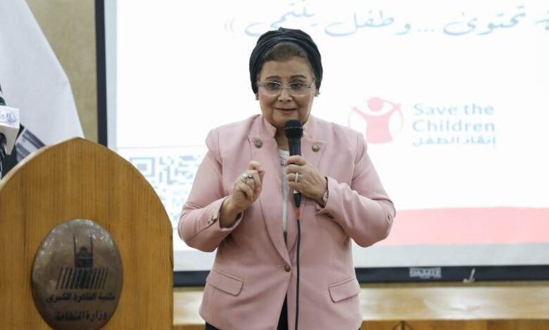 نائب وزير الصحة تدعو تكثيف التوعية المجتمعية وإبراز النماذج الناجحة للأسر الكافلة