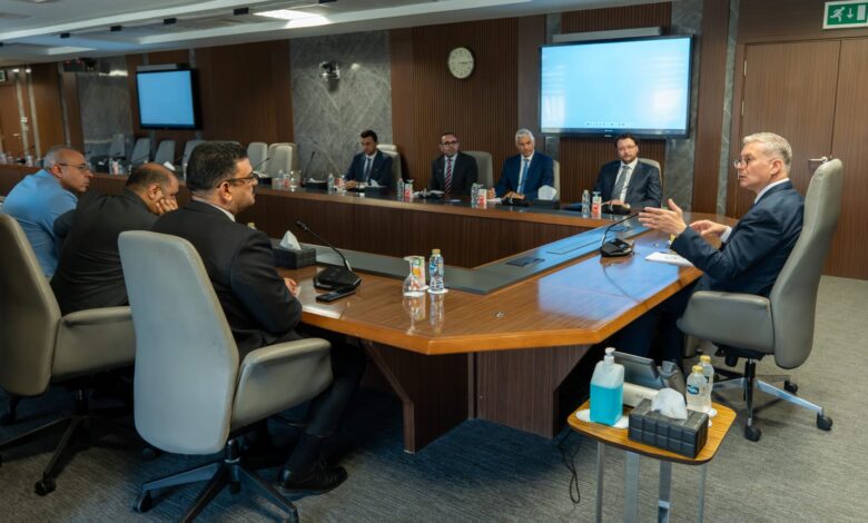وزير البترول يبحث مع FMC القبرصية استئناف أنشطتها في البحث عن الذهب والمعادن