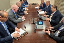 على هامش الدورة الـ114 لمؤتمر العمل الدولي:وزير العمل يبحث مع نظيريه الجزائري والسوداني التعاون في مجال التدريب المهني