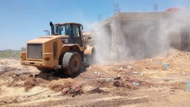 تنفيذ إزالة 4 حالات تعدٍ بمساحة 700 متر مربع ضمن أعمال الموجة الـ29 للإزالات بالحامول