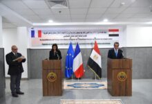 وزير الصحة يتسلم شحنة مساعدات طبية فرنسية جديدة دعماً للجرحى الفلسطينيين